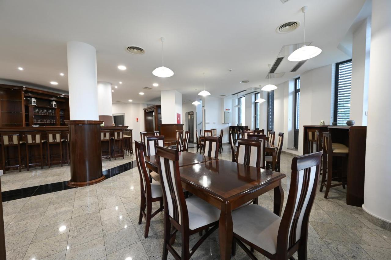 Hotel "Jkc Banja Luka" 外观 照片