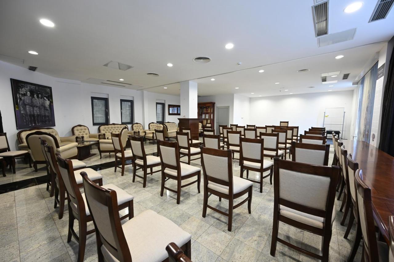 Hotel "Jkc Banja Luka" 外观 照片