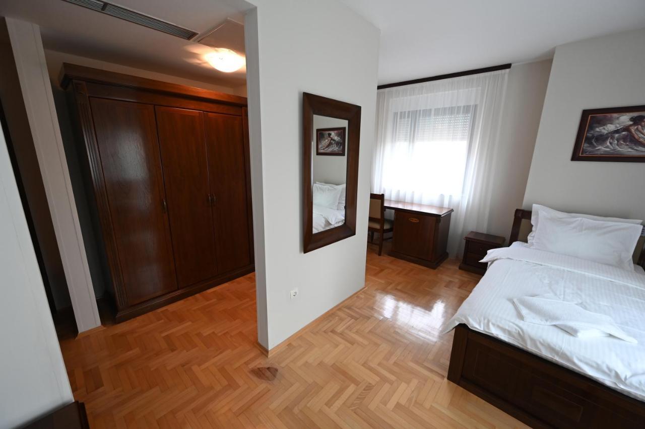 Hotel "Jkc Banja Luka" 外观 照片