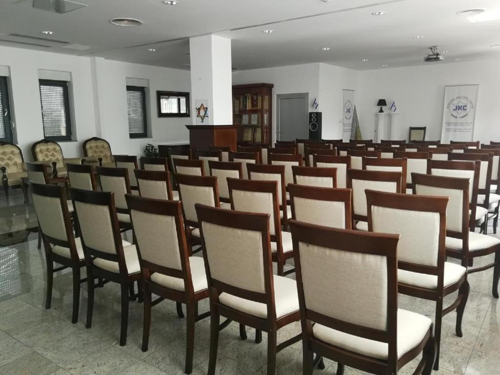 Hotel "Jkc Banja Luka" 外观 照片